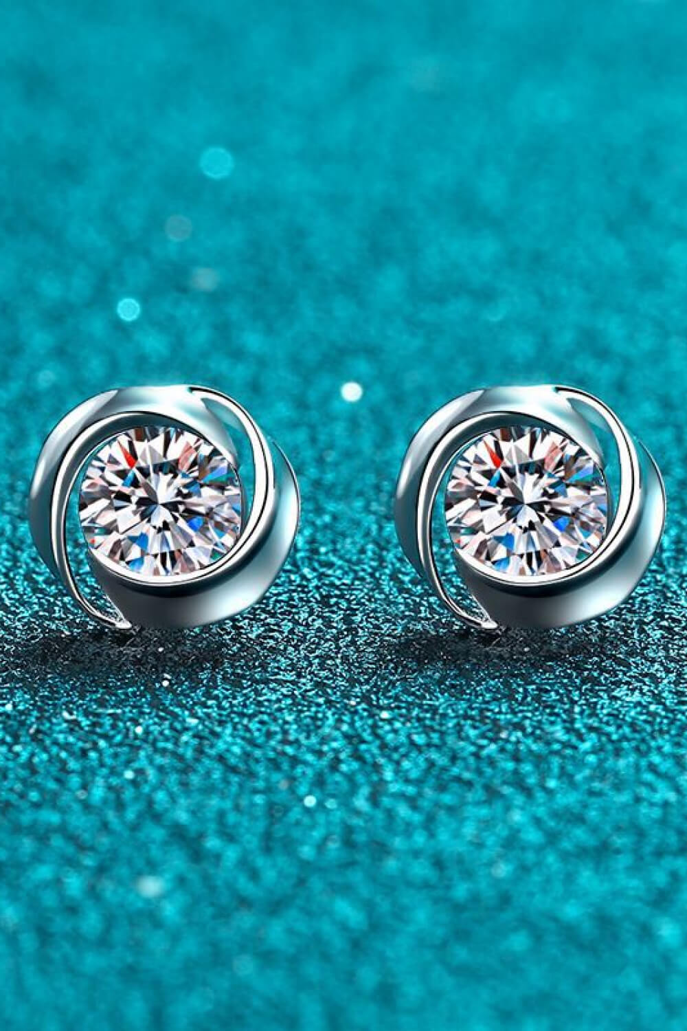 Feeling Fun Moissanite Stud Earrings