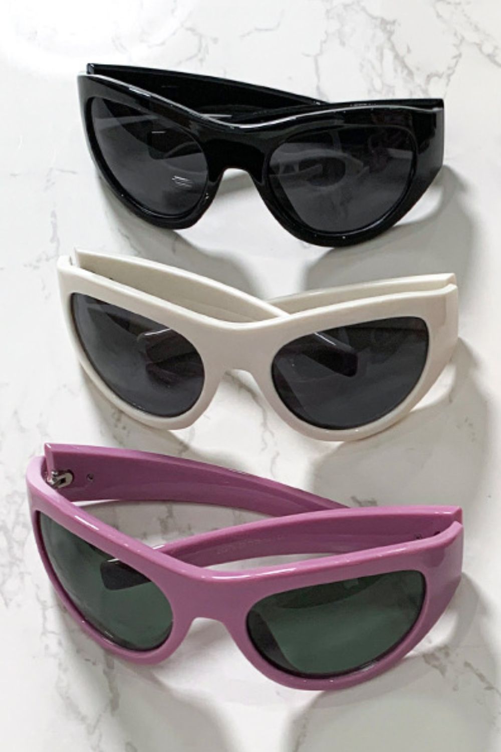 Cat-Eye Sunglasses - Polycarbonate Frame